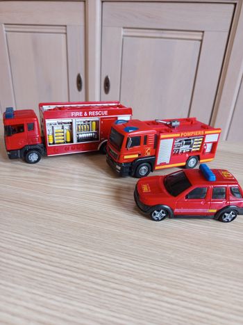 Véhicules pompiers