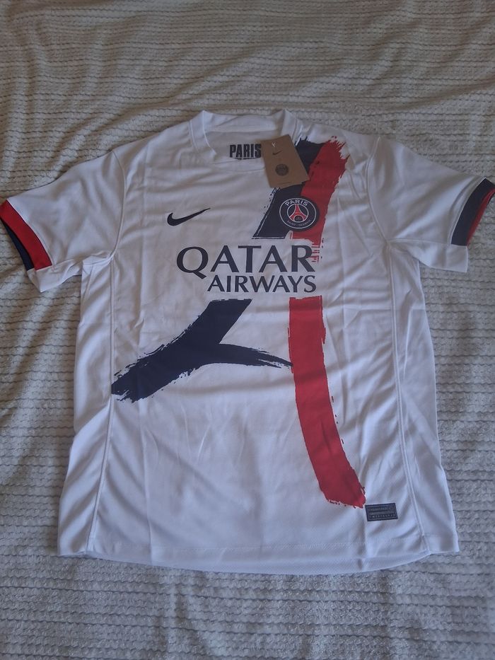 Maillot psg extérieur blanc taille l