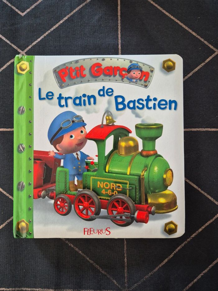 Lot de 3 livres Petit Garçons. - photo numéro 9