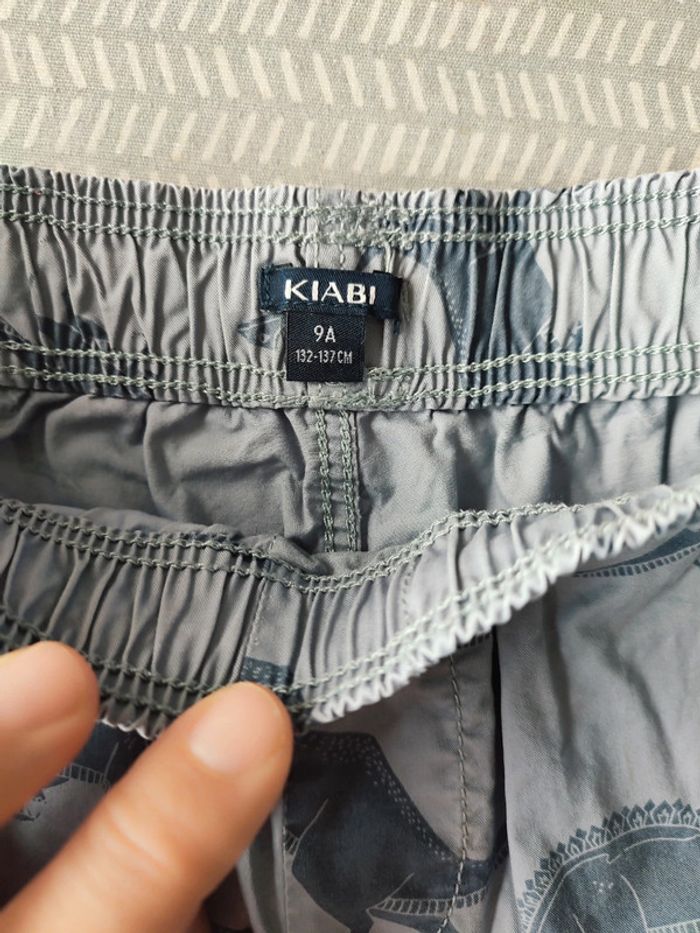 Short garçon motif dinosaures – Taille 9 ans
Marque : Kiabi - photo numéro 5