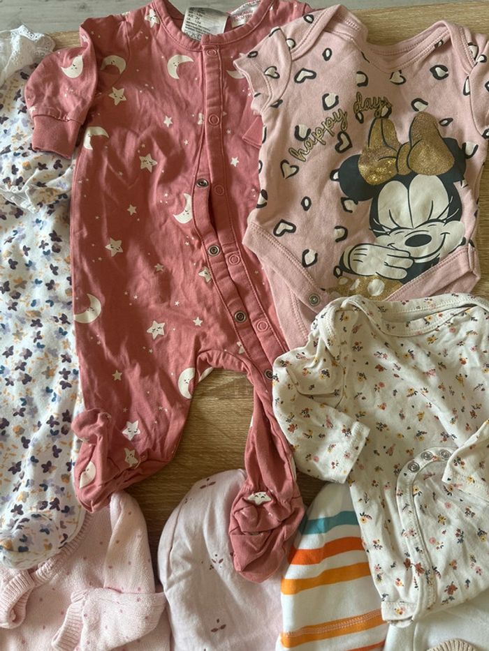 Lot de vêtements bébés filles - photo numéro 6