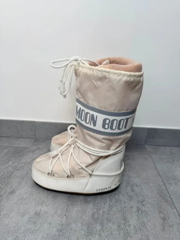 Moon Boot bottes après ski roses taille 35-38 - photo numéro 2