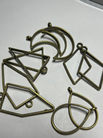 A777 Breloques moules pour création résine