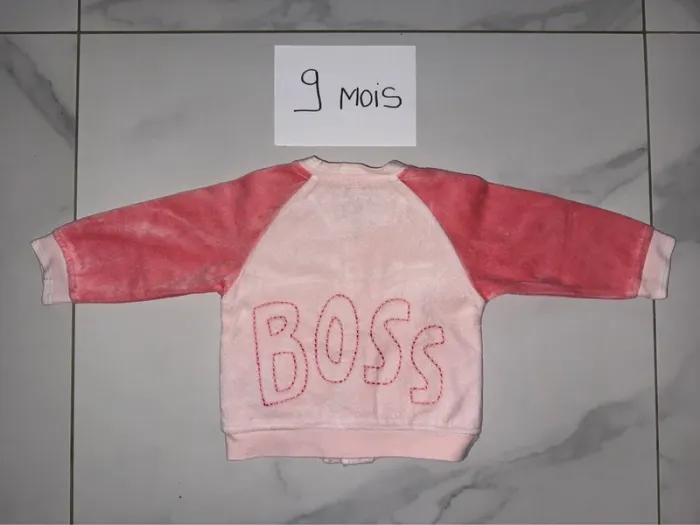 Ensemble Hugo boss 9 mois - photo numéro 3
