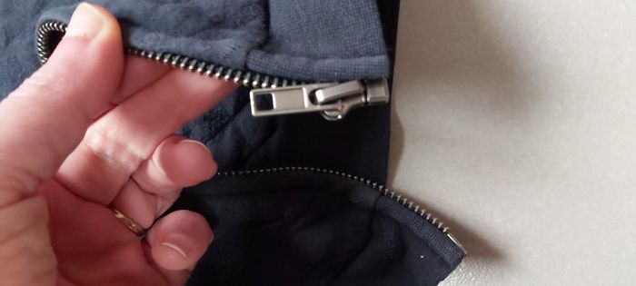 Gilet zippé 6 ans - photo numéro 3