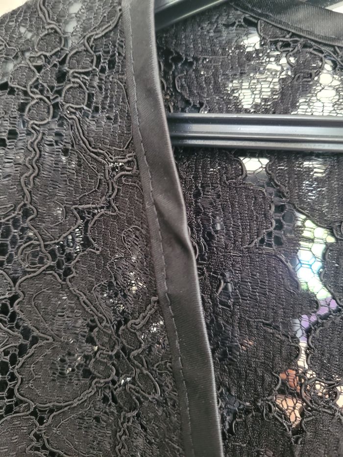 Boléro dentelle