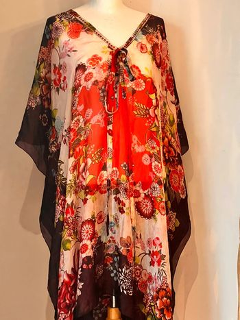 Robe de plage en soie