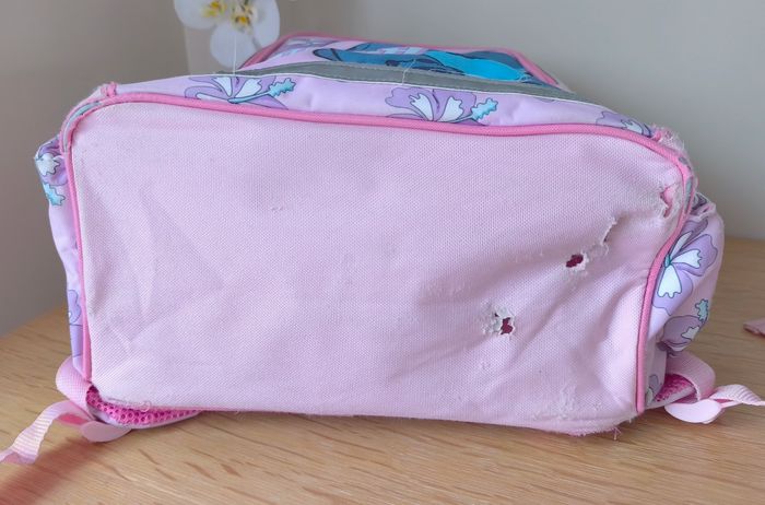 🌿 Grand sac à dos - 42 cm - 3 compartiments - Stitch 🌿 - photo numéro 7
