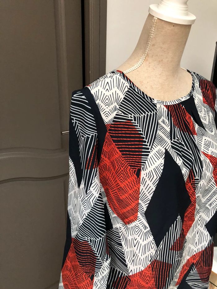 Blouse taille 40 marine rouge blanc impeccable - photo numéro 3