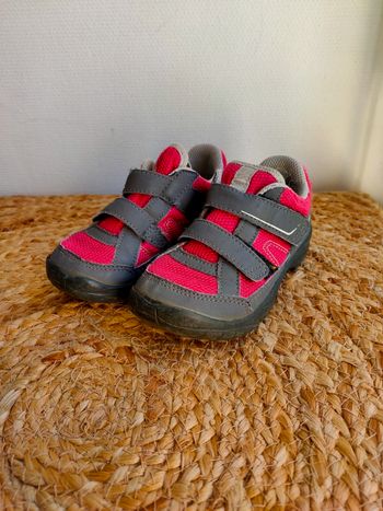 Chaussures de marche Quechua taille 26