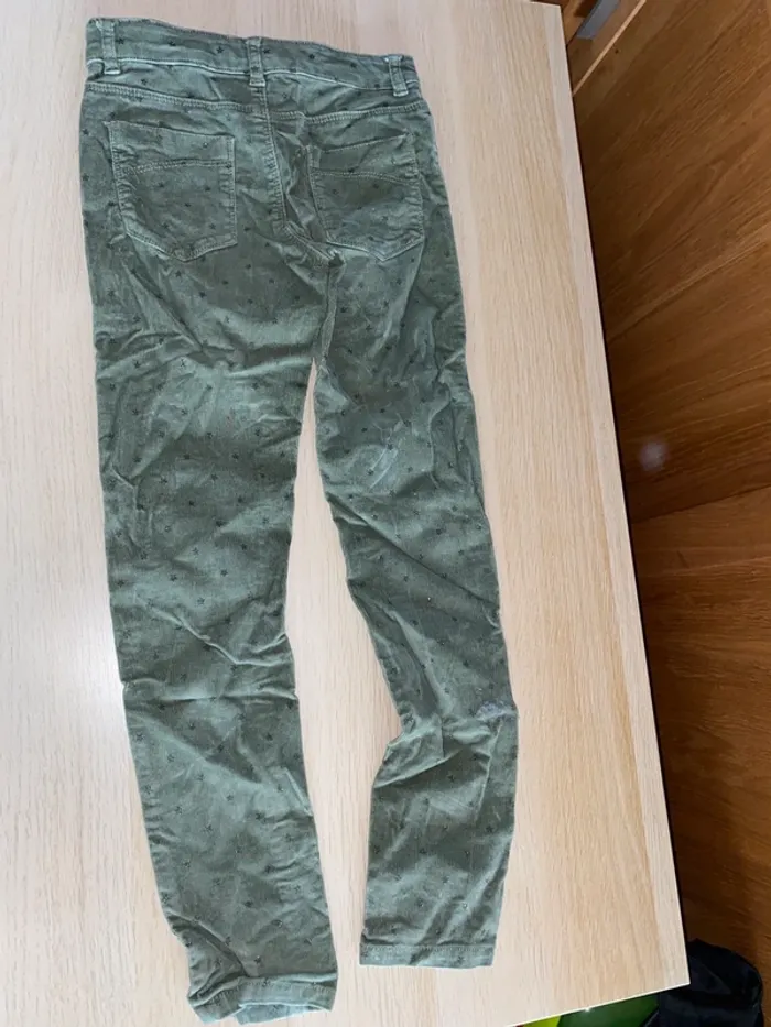 Pantalon jean velours kaki Kiabi 9 ans fille paillettes pailleté - photo numéro 7