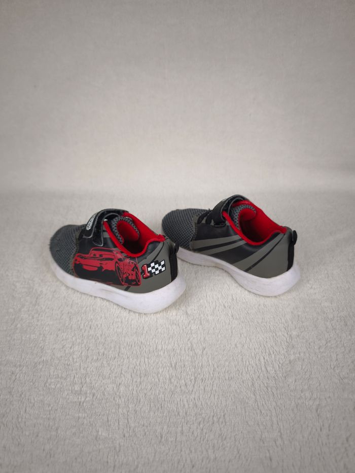 Baskets Disney Flash McQueen Garçon pointure 24 - photo numéro 5