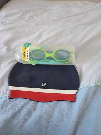 Bonnet de bain et lunette