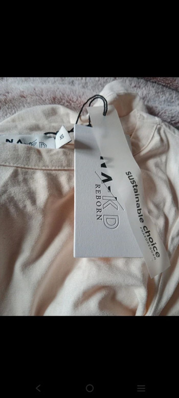 Tee-shirt noué 🌸 - photo numéro 3