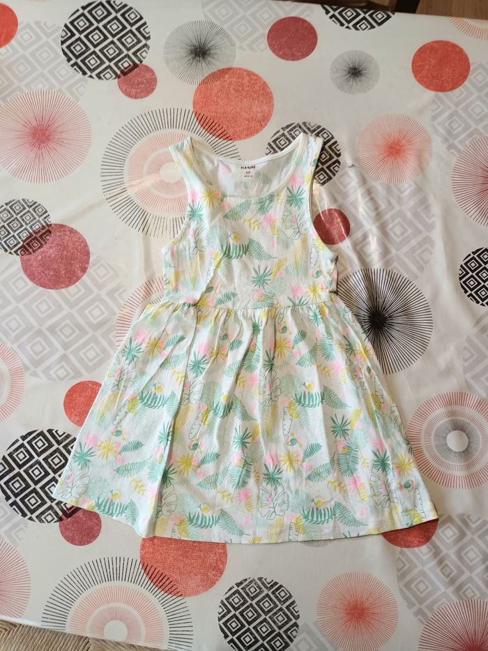 Lot 4 robes 🌴 taille 4 ans - photo numéro 6