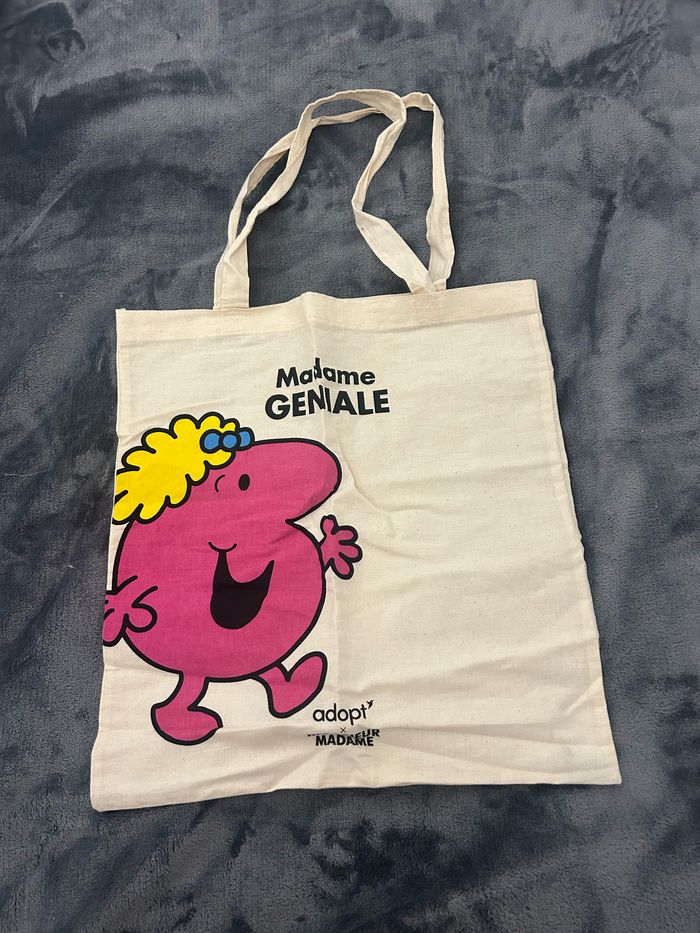 Tote bag