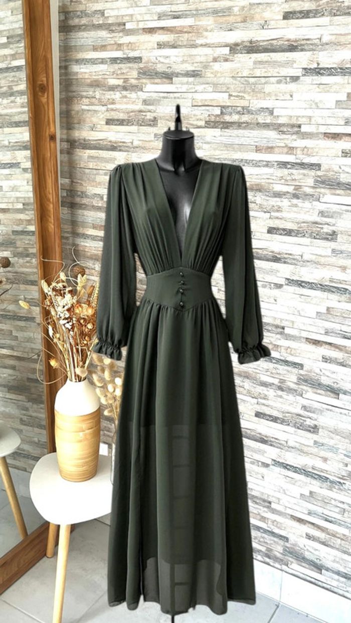Robe longue chic manches longues kaki