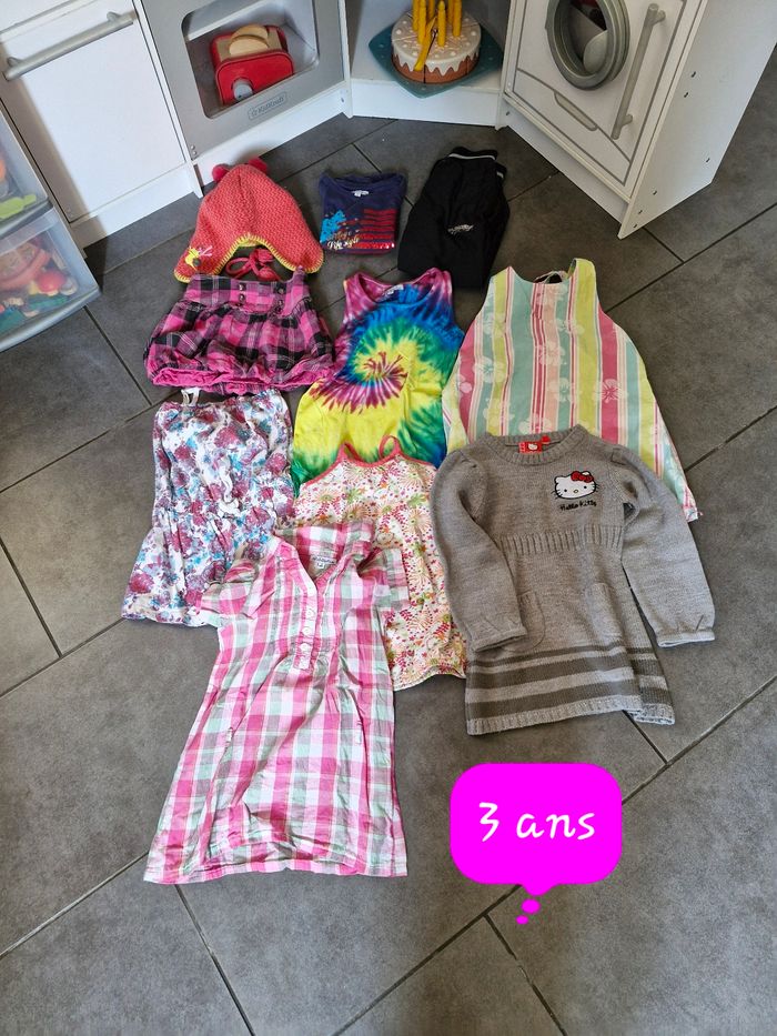 Lot 3 ans - photo numéro 1