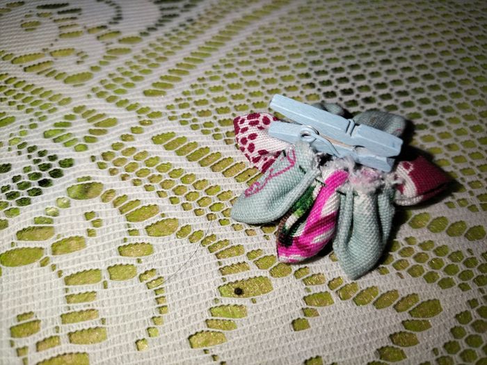 Petite fleur en tissu - photo numéro 2