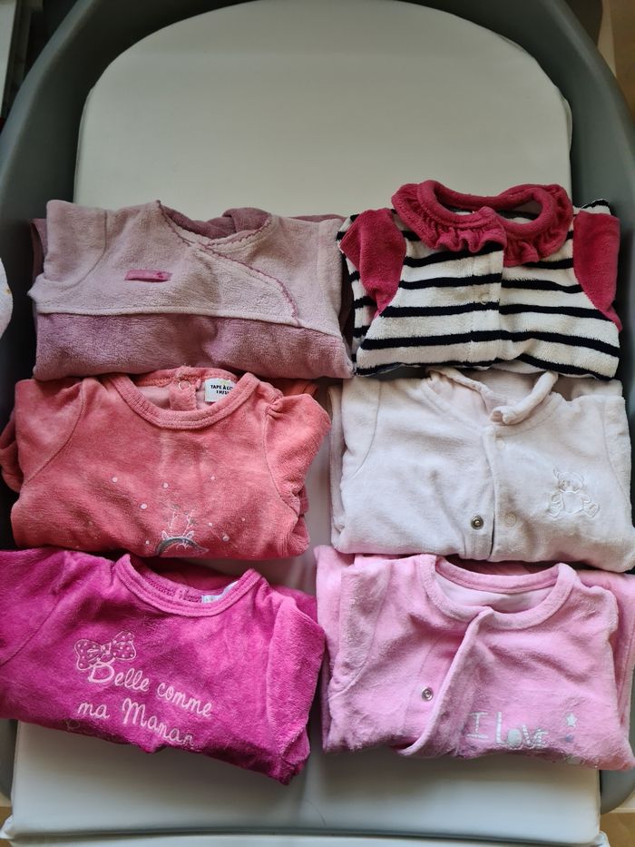 Lot pyjamas pour fille (marques diverses)