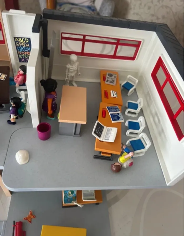 L’école + la classe Playmobil - photo numéro 2