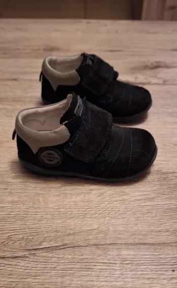 Chaussures baskets Chicco 22