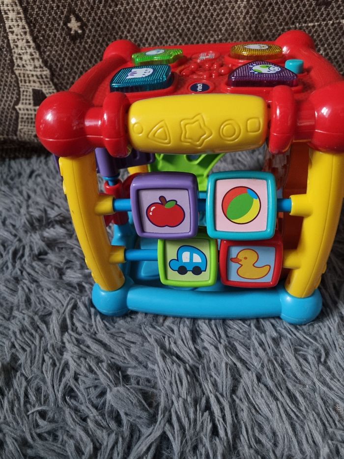 Baby cube d'éveil Vtech 14 fonctions interactives 6mois à 3ans - photo numéro 8