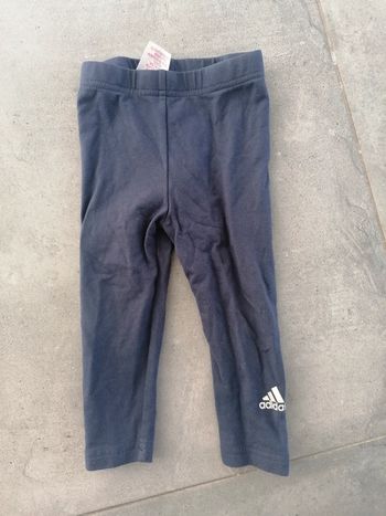 Leeging Adidas 9 12 mois