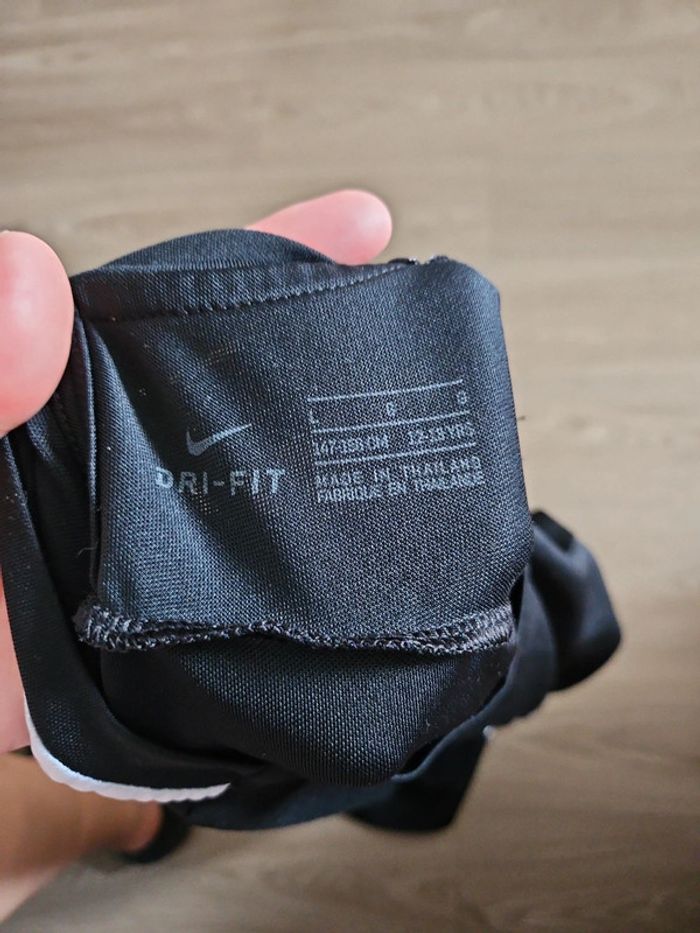 Tee-shirt nike - photo numéro 3