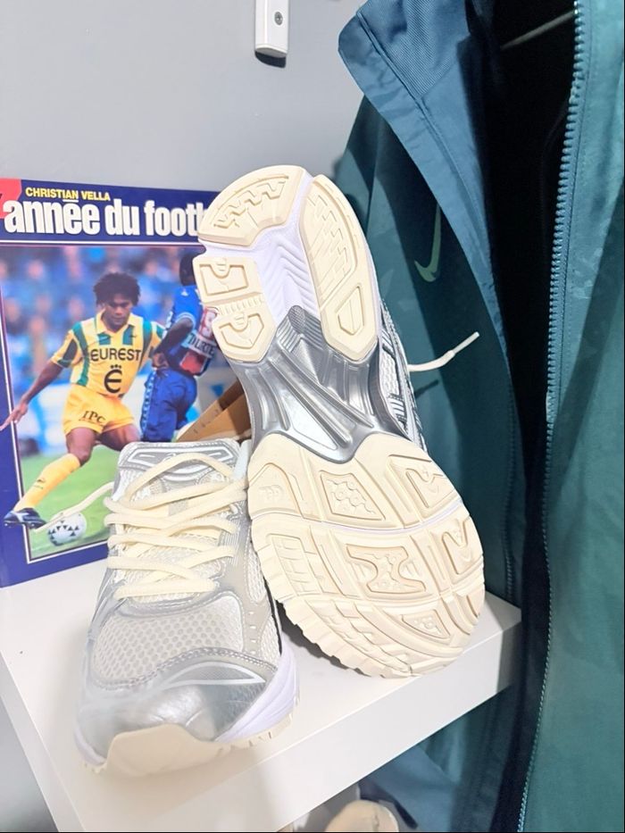 Asics gel Kayano 14 - taille 43,5 - photo numéro 5