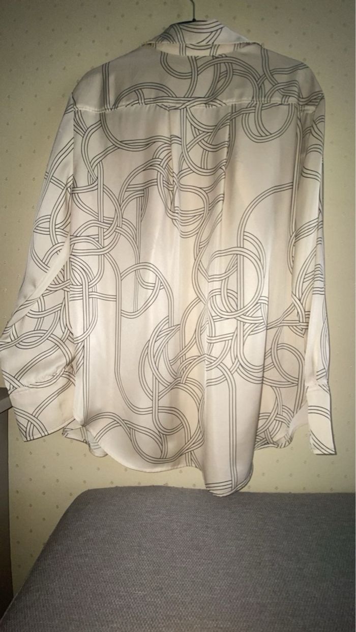 chemise blanche et noir - photo numéro 4