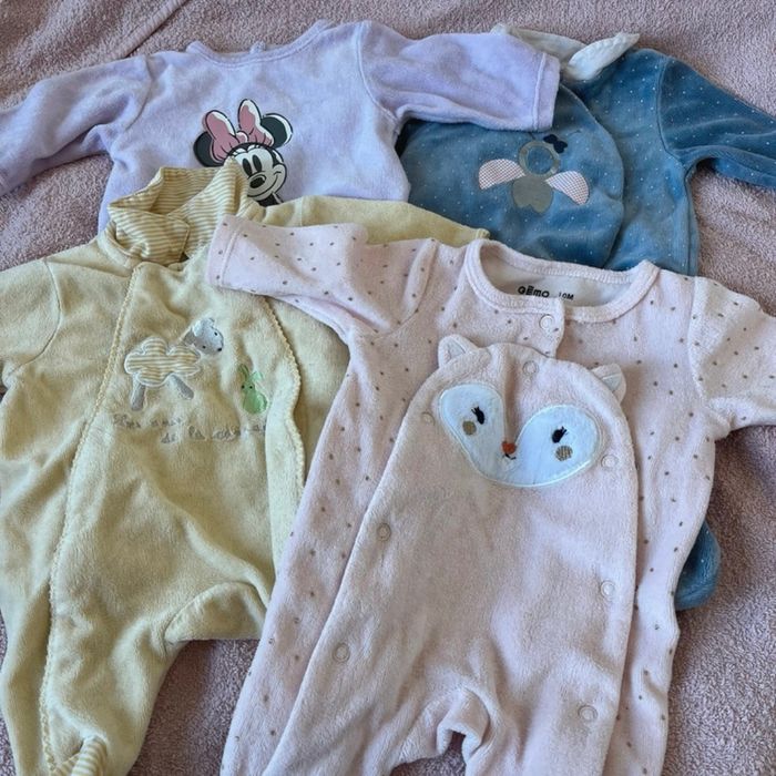 Lot pyjamas 0 mois - photo numéro 2