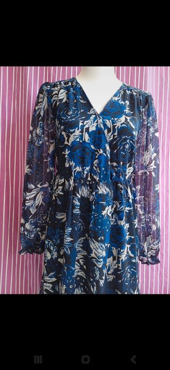 Robe à fleurs 🌸 manches longues