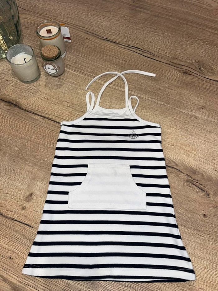 Robe marinière neuve juste lavé