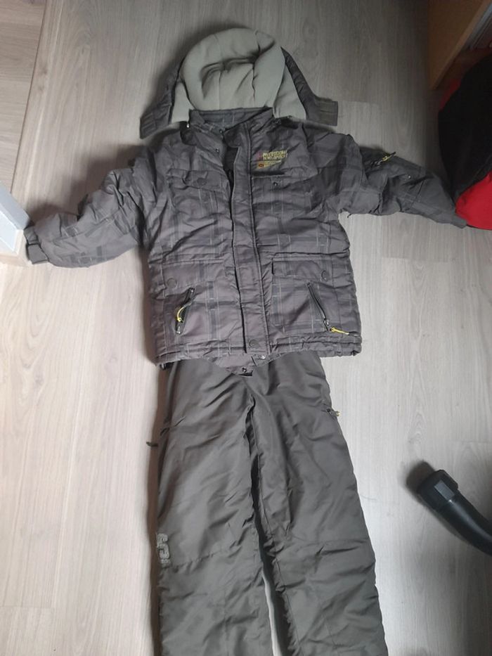 Veste et pantalon de ski