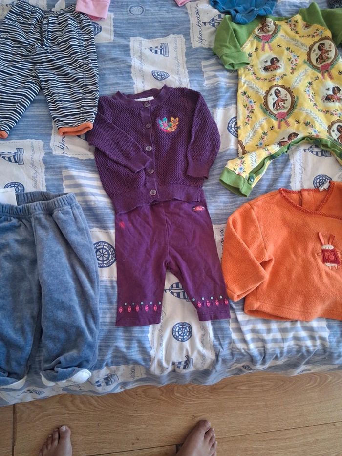 Lot vêtements fille 6 mois - photo numéro 5
