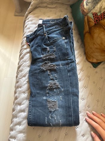 Pantalon le temps des cerises taille 26 équivalant 36