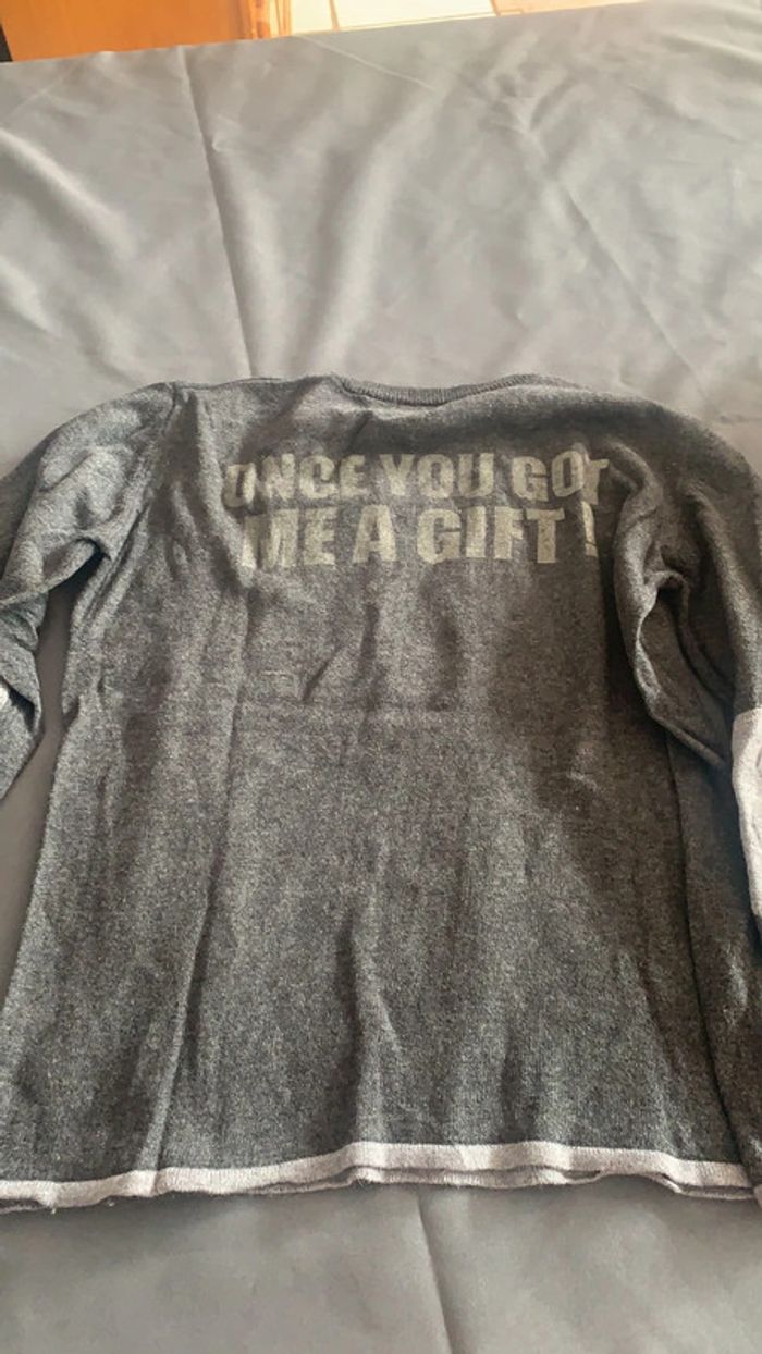 Pull gris 10 ans - photo numéro 4