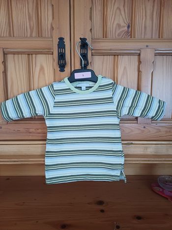 tee-shirt