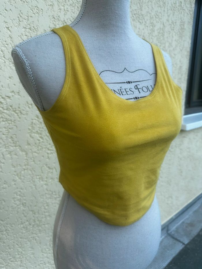 💛 Top court jaune doré – Kader Studio Europe 💛 - photo numéro 2
