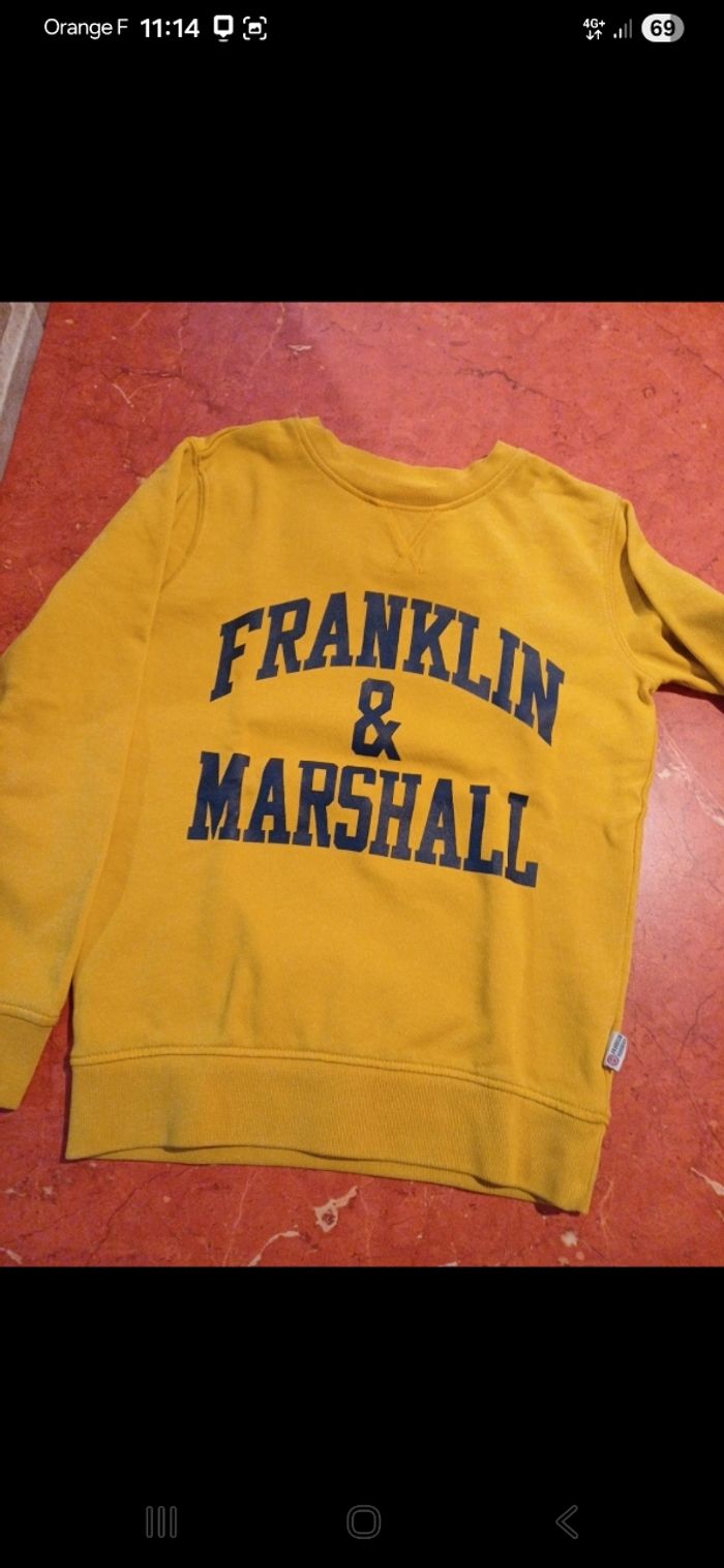 Sweat garçon taille 7 ans