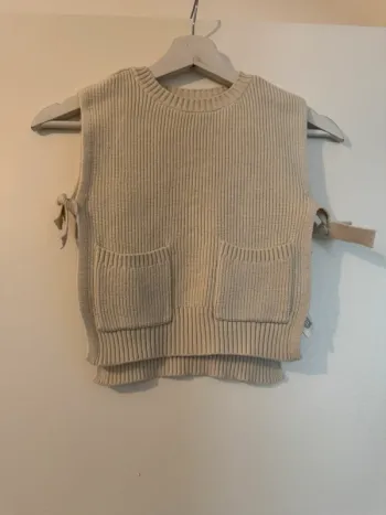 Pull sans manche
