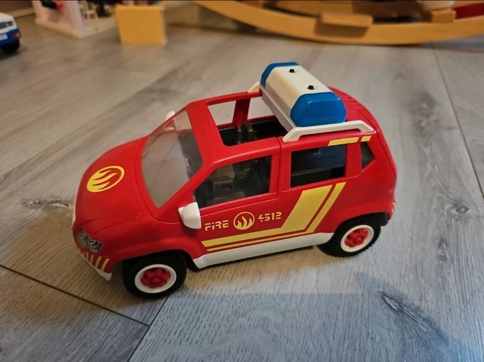 Voiture de pompier playmobil - photo numéro 3