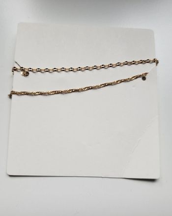 2 bracelets