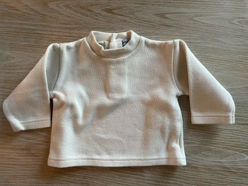 Pull beige 6 mois