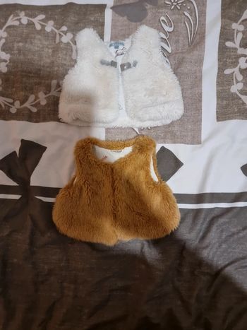 Gilet fausse fourrure 3 mois