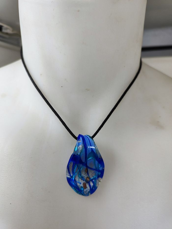 Collier langue multi-couleur de style Murano