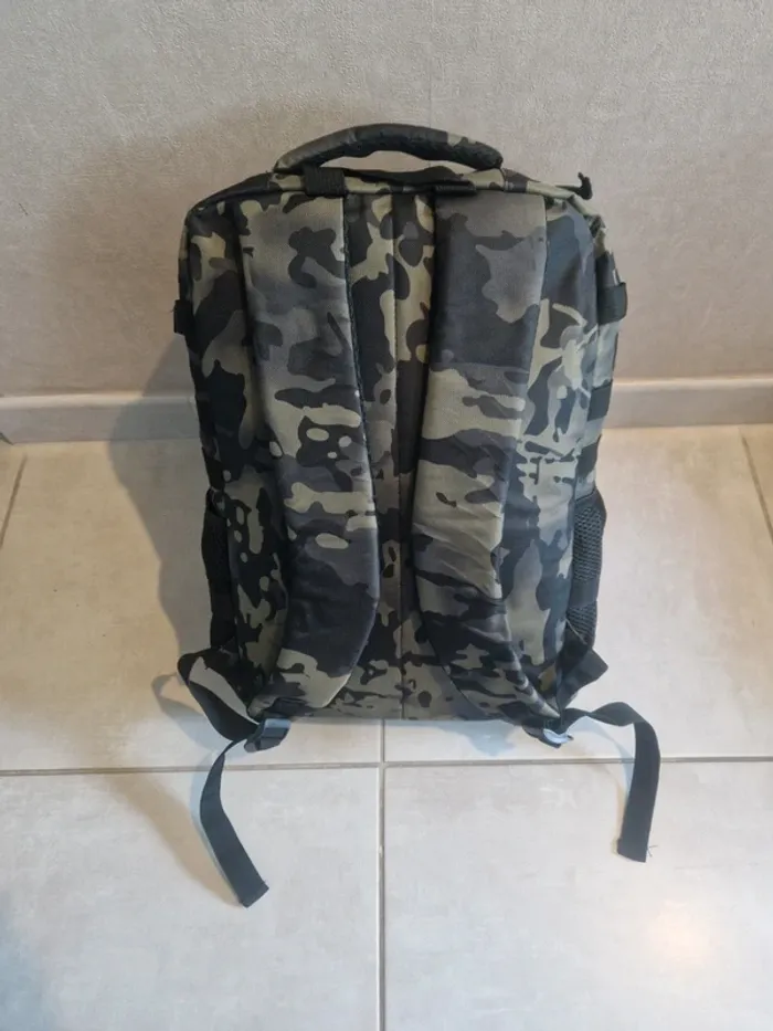 Sac à dos multipoches 25-30l camouflage foncé - photo numéro 6