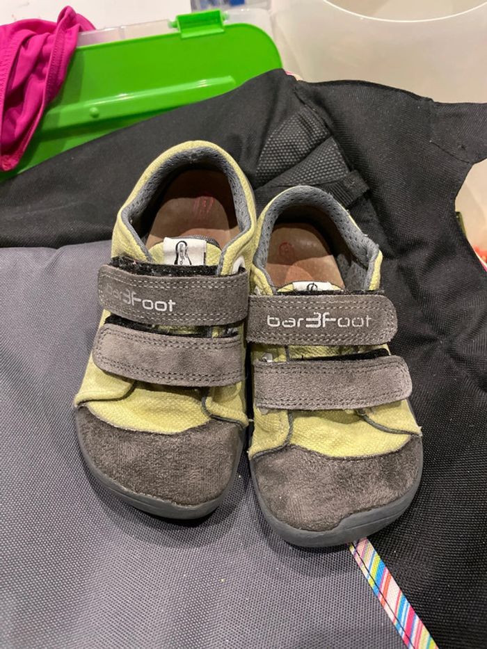 Baskets barefoot 27