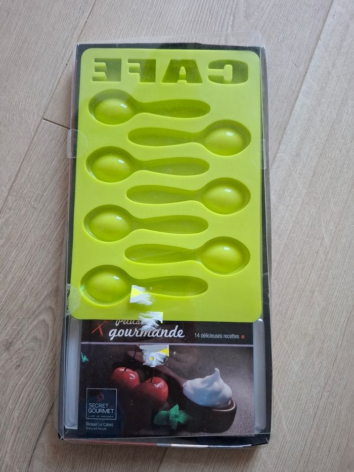 Coffret pause gourmande neuf sous blister